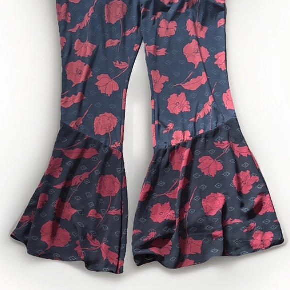 Free People NWOT Size Large FABULOUS Austyn Femme One Piece Black & Red Jumpsuit - Picture 5 of 6